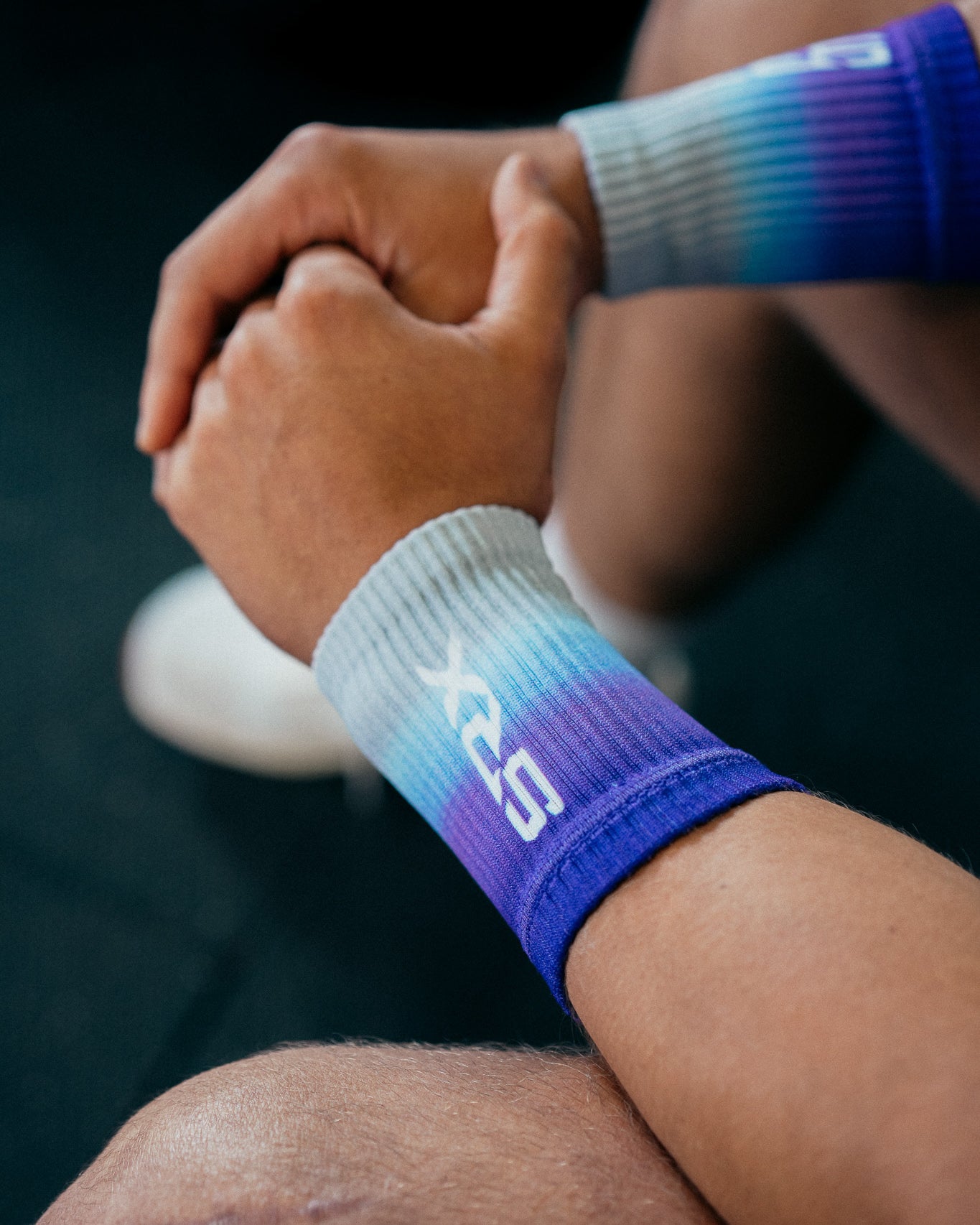 WRIST BANDS - NEON PURPLE