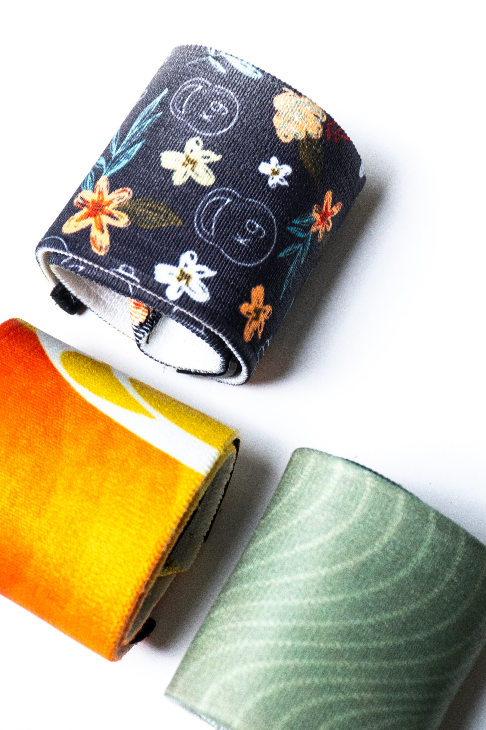 Tropical wrist wraps