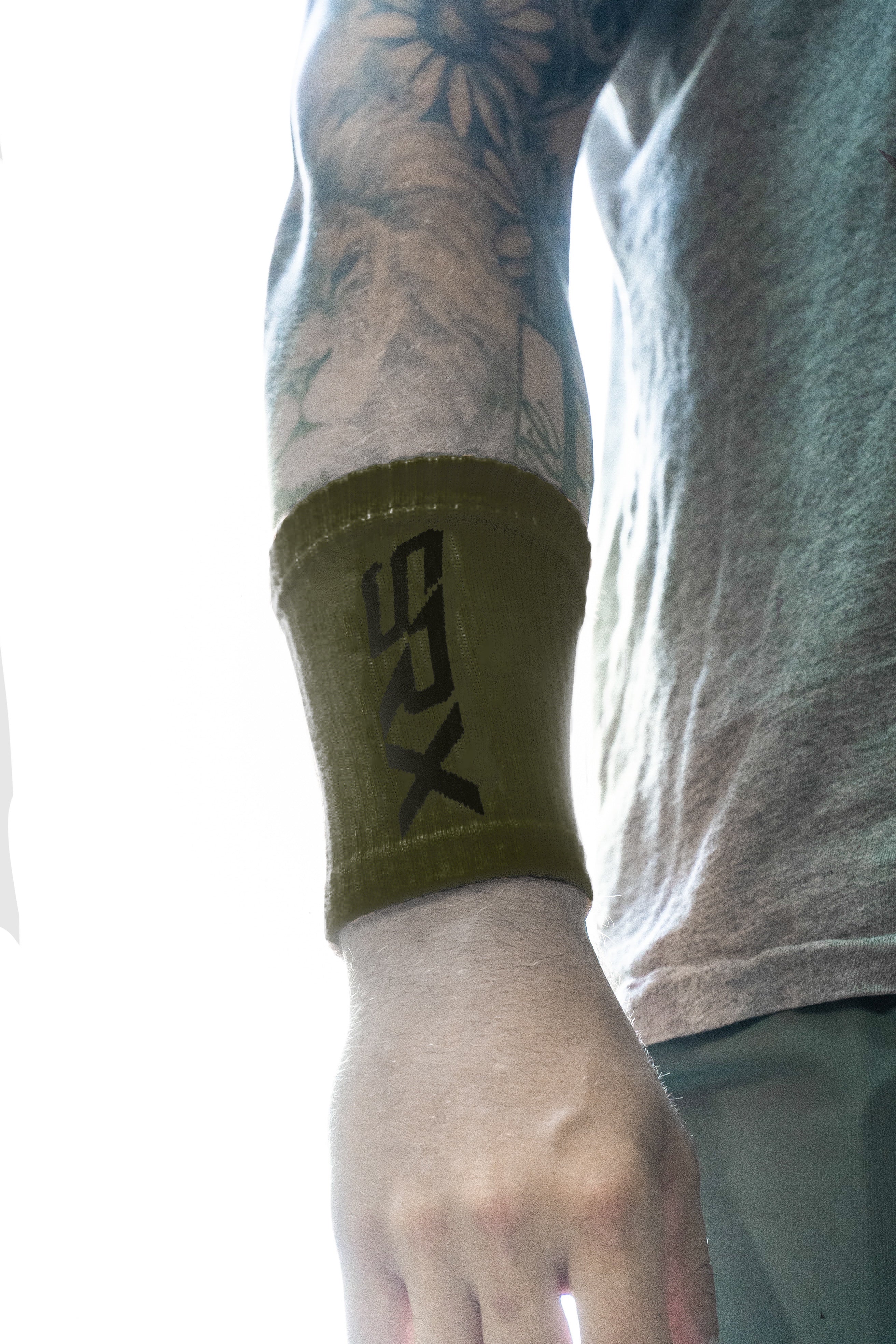 WRIST BANDS - HEATHER GREY